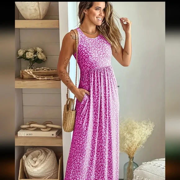 Women's Maxi Leopard Dress/ Rose Red - Picture 4 of 4